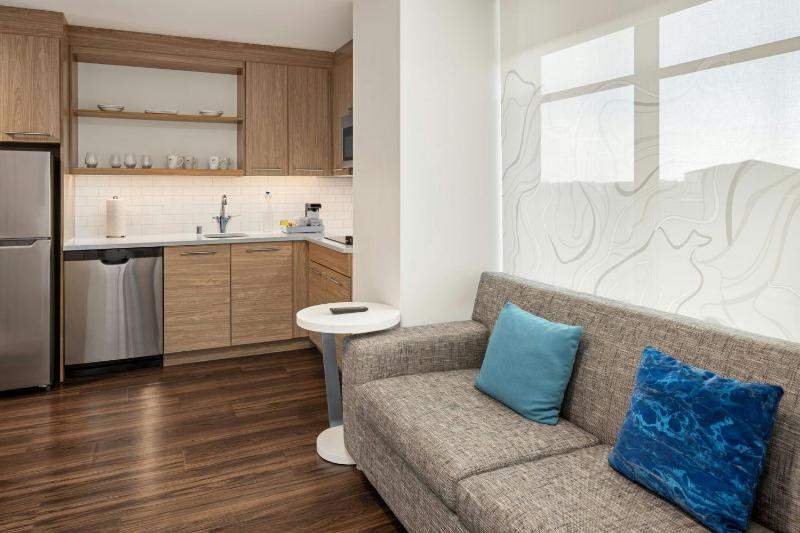 Element by Marriott Minneapolis Downtown - image 16