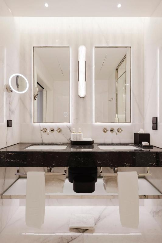 Lisbon Chiado Hotel & Spa - image 10