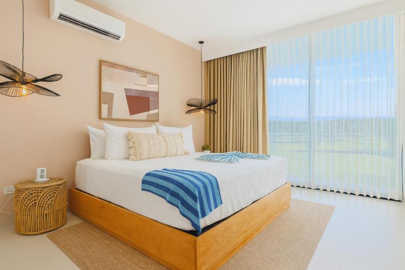 Elegant Cocotal 2BD Condo - image 37