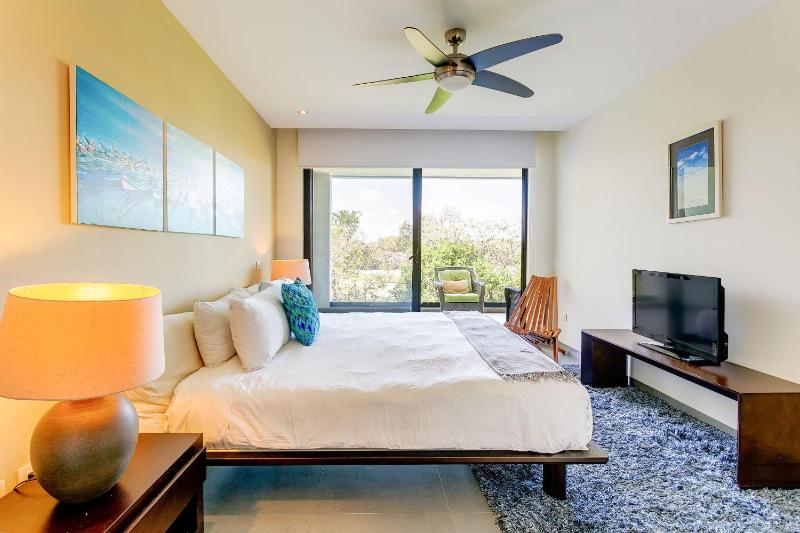 Golfers' Paradise at Nick Price Residences! - image 9