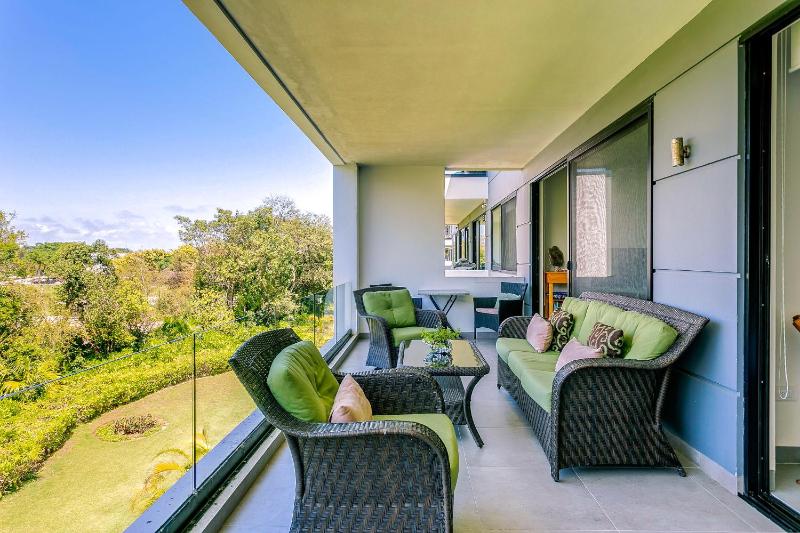 Golfers' Paradise at Nick Price Residences! - image 1