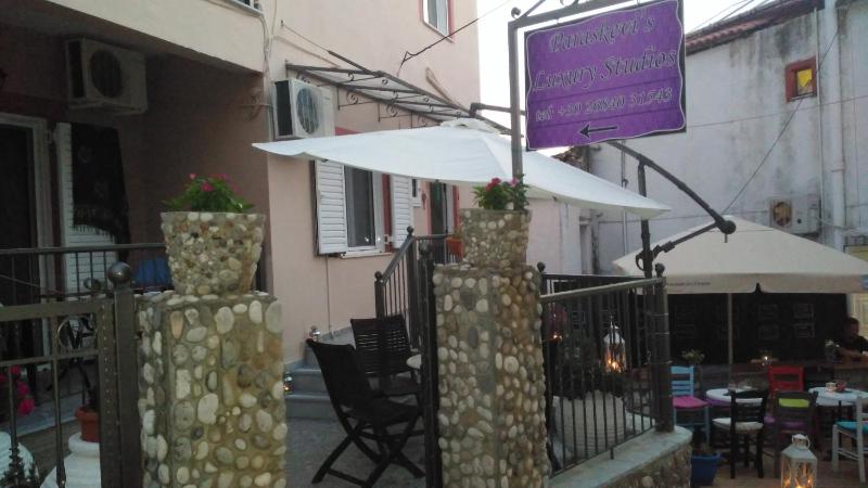 Paraskevi's Luxury Studios - image 7