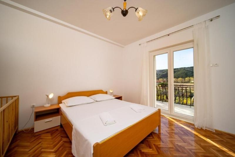 Apartments with parking space Lopar Rab - 24754 - image 40