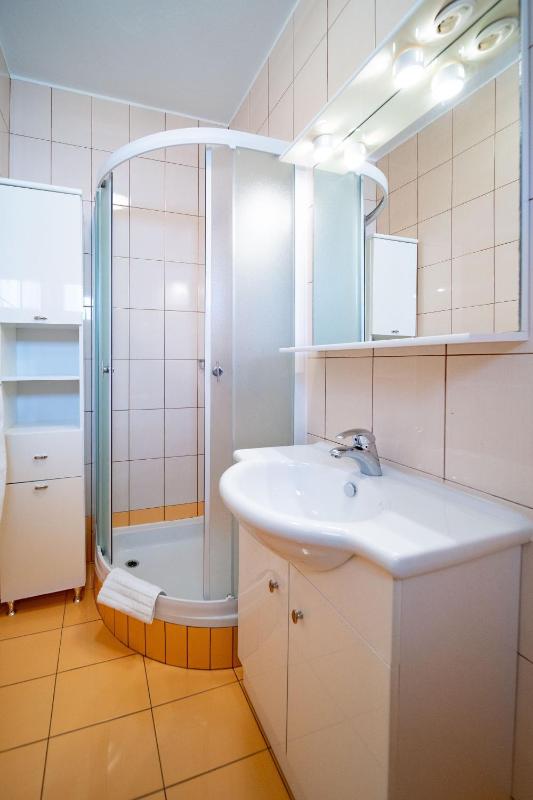 Apartments with parking space Lopar Rab - 24754 - image 36