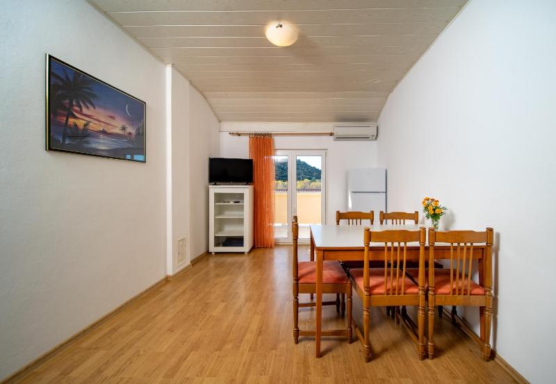 Apartments with parking space Lopar Rab - 24754 - image 14