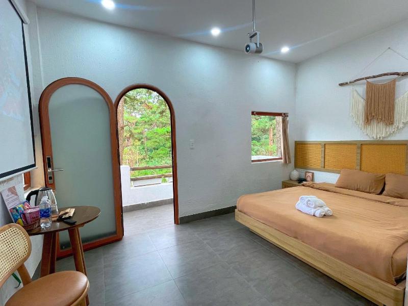 December Homestay & Coffee Măng Đen - image 14