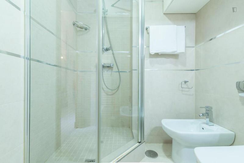 Apartment - Split Level image 4