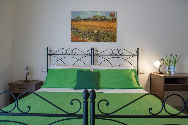 Double Room with Private Bathroom image 4