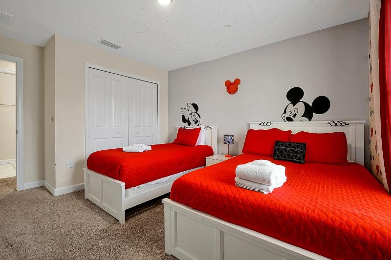 5017 WINDERMERE 4BED - image 3