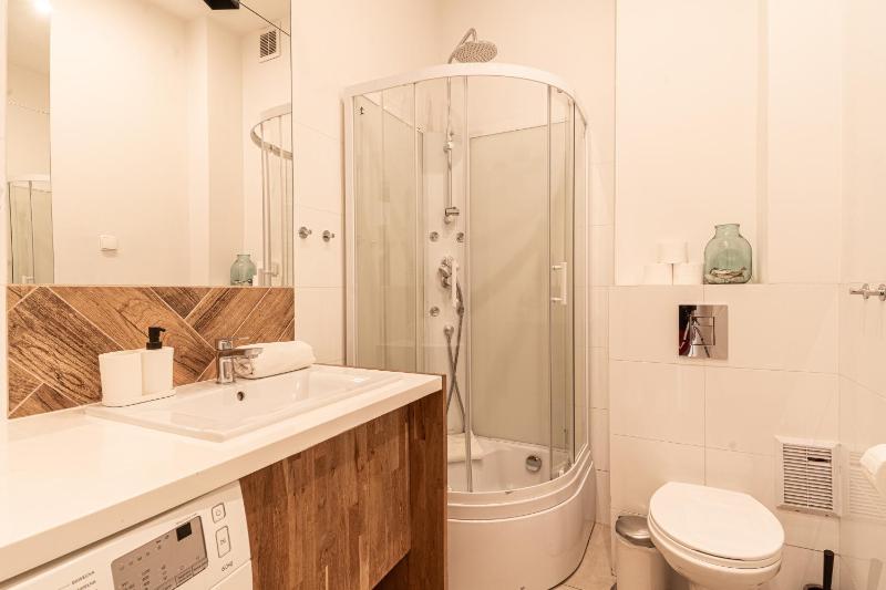 Sand Apartment by Grand Apartments - image 4