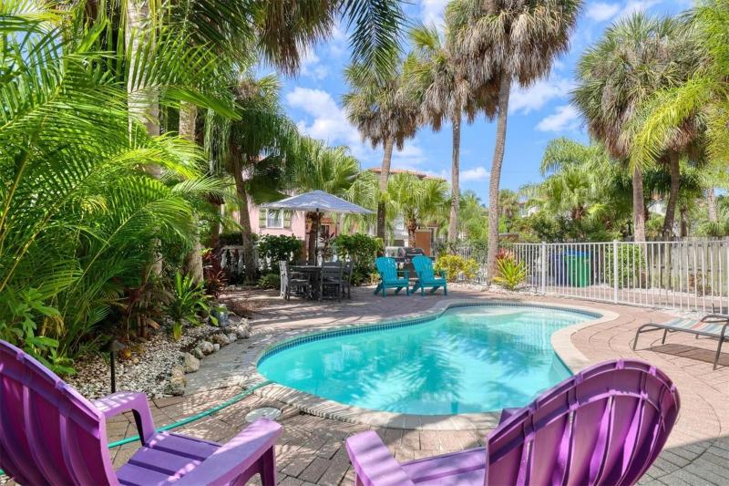 Island Oasis - image 7