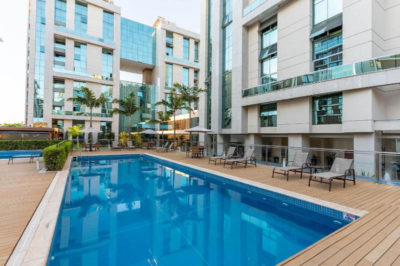 Vista Park Hplus Long Stay - image 17