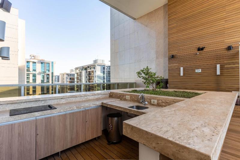 Vista Park Hplus Long Stay - image 7