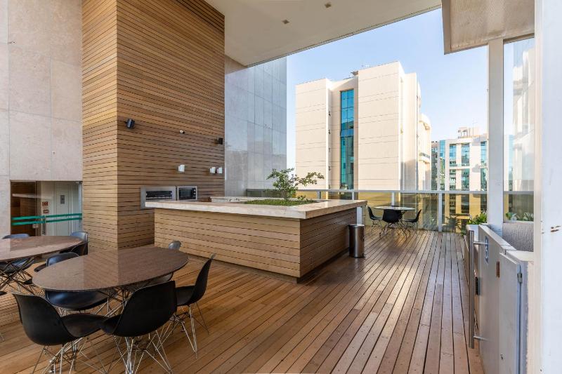Vista Park Hplus Long Stay - image 38