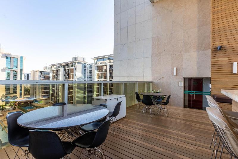Vista Park Hplus Long Stay - image 41