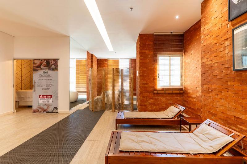 Vista Park Hplus Long Stay - image 4