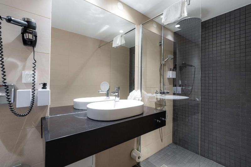 Scandic Ishavshotel - image 2