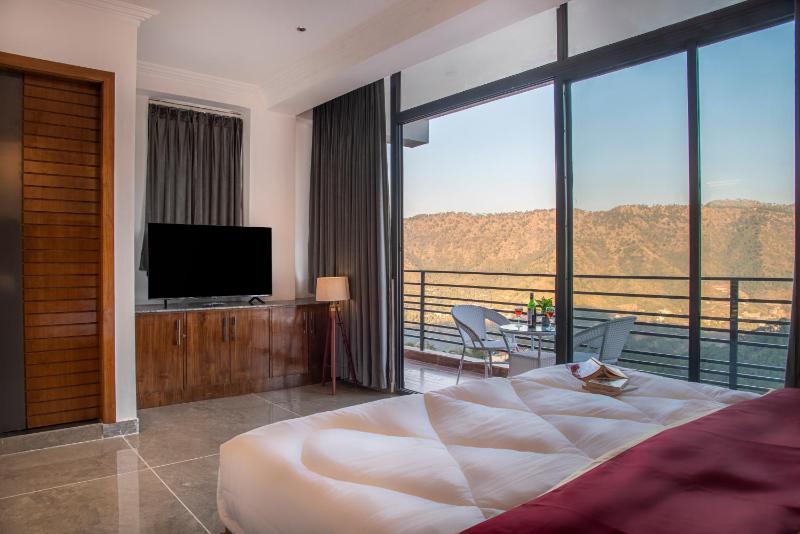 Maverick Hills Kasauli - image 17