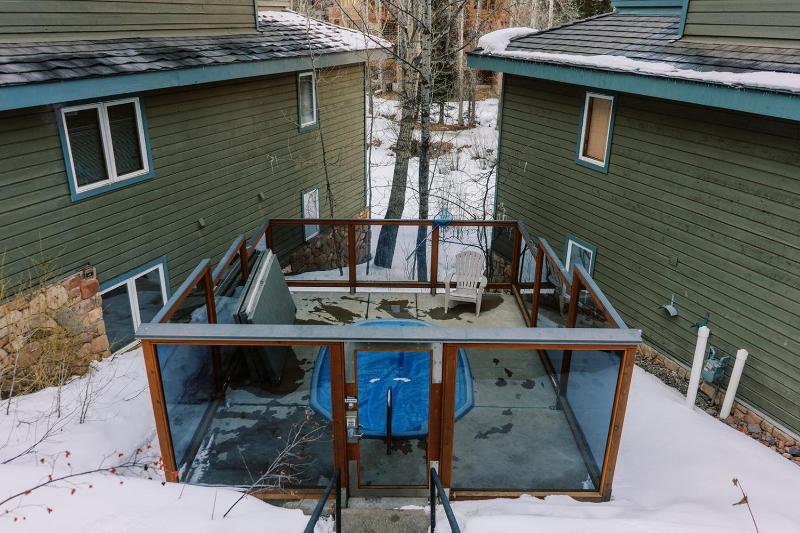 Riverside C03 Walk to Gondola Hot Tubs - 2 Br 2 Ba Sleeps 6 - image 14