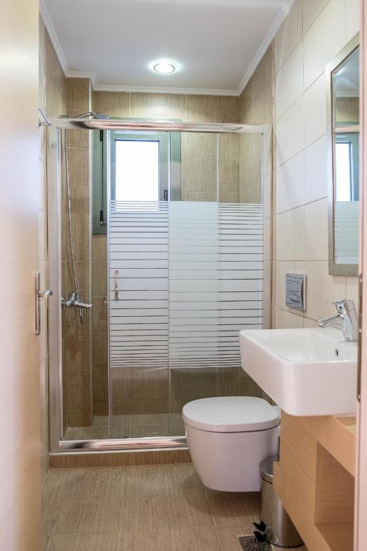 Villa with Sea View image 4