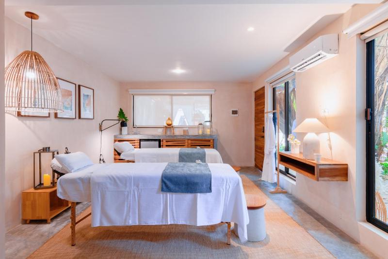 Malish Hotel and Spa - image 11