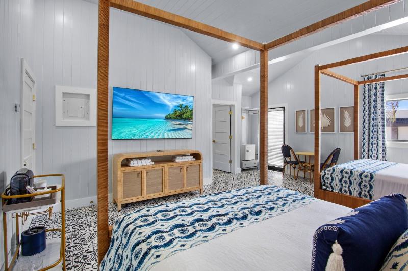 Seabreeze at Anna Maria Island Inn - image 14