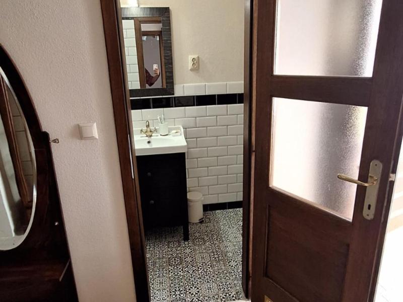 La Casa Nostra Apartments - Comfort 1 Bedroom Apt - image 13