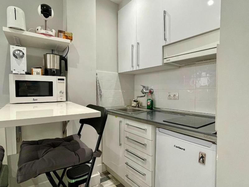 Apartment in Torremolinos 300 m from beach - image 15
