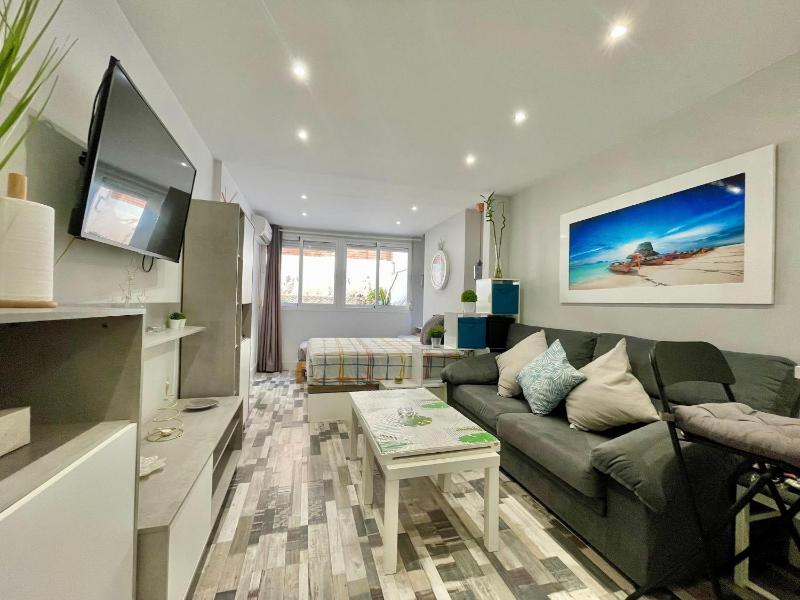 Apartment in Torremolinos 300 m from beach - image 21