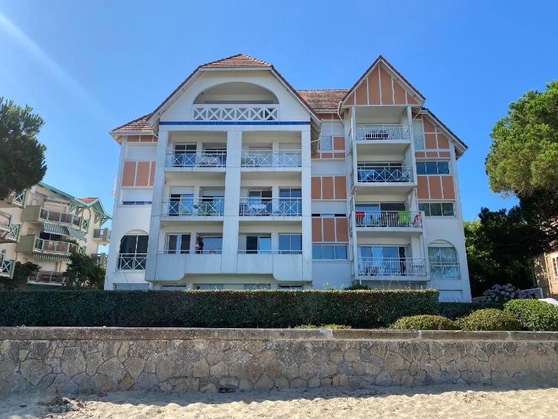 Appartement T3 en bord de mer avec parking sécurisé et WiFi - FR-1-374-230 - image 9