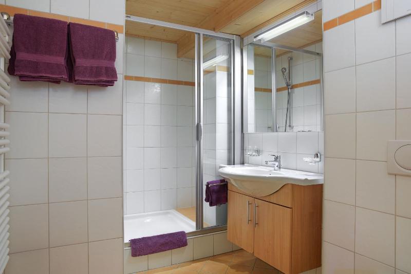 Standard Double Room image 2