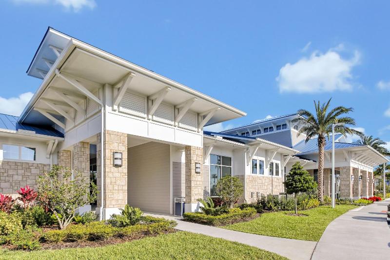 4273 LANA AVENUE 8BEDS - image 13