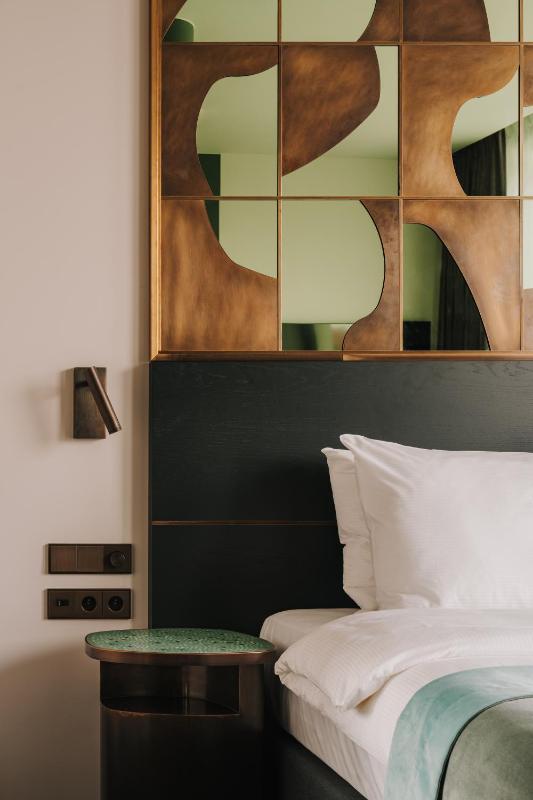 The Cyrus Hotel - image 7