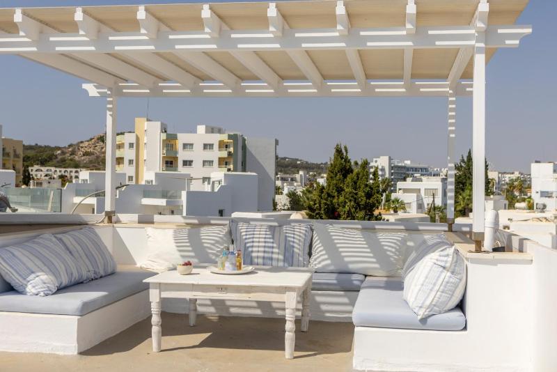 Protaras Seafront Villa AleMar - image 7