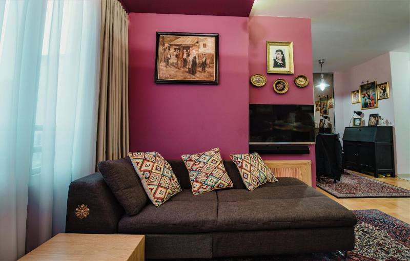City Center Apartment with parking - image 16