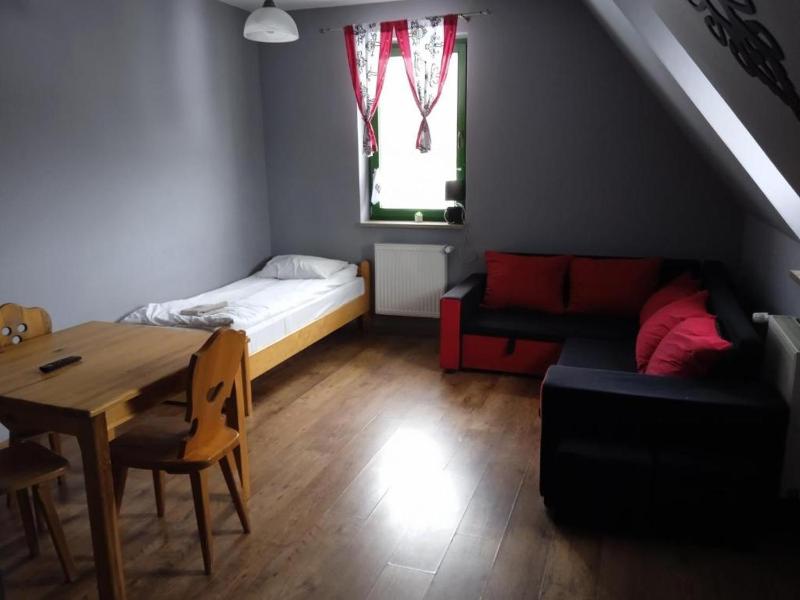 Apartament Pokoje u Jacka Zakopane PKP 700 Centrum 1200 - image 11