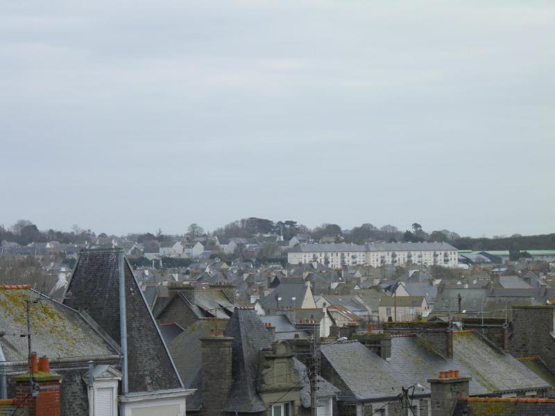 Double Room with City View image 2