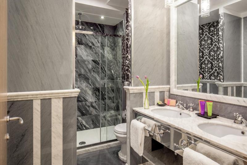 The Inn at the Spanish Steps Exclusive Collection - The Nest Penthouse - image 16