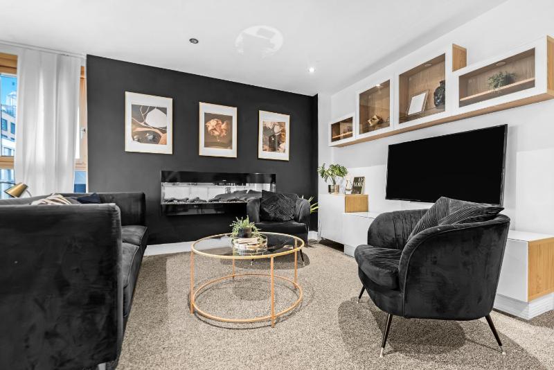 Penthouse Noir - Wyndale Living - Central BHam 2BR - image 46