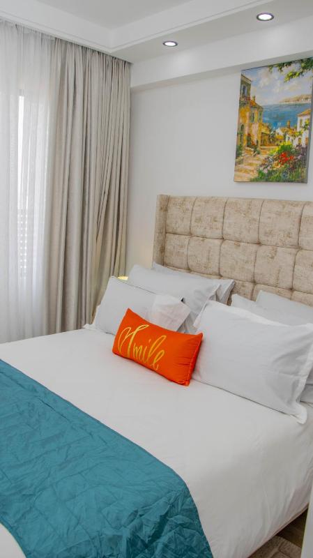 Soft Life Crib in Westlands - Dine Wine & Relax - image 10