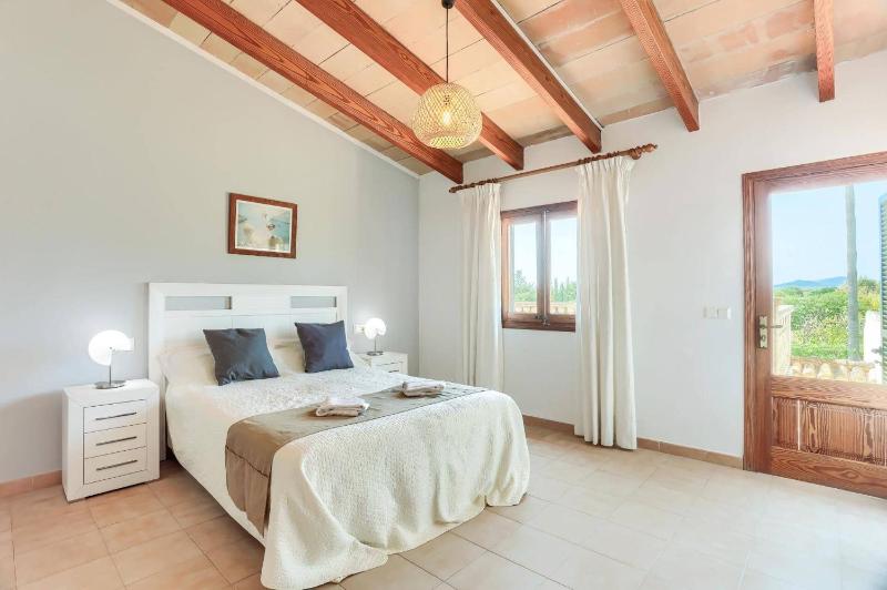 Villa Guaita by Villa Plus - image 3