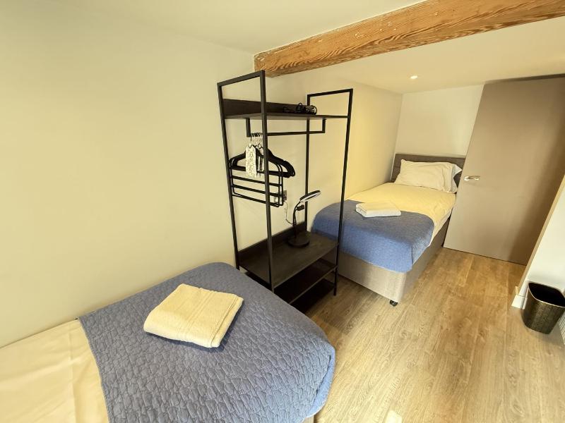 Merchants Quarters - Othala - Stunning Apartment with Harbour and Sea views - free roof top terrace with sea and harbour view and central location to beaches amenities restaurants and harbour - image 37