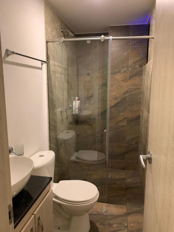 Habitación privada en restrepo Bogotá - image 10