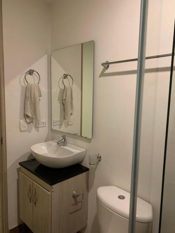 Habitación privada en restrepo Bogotá - image 8