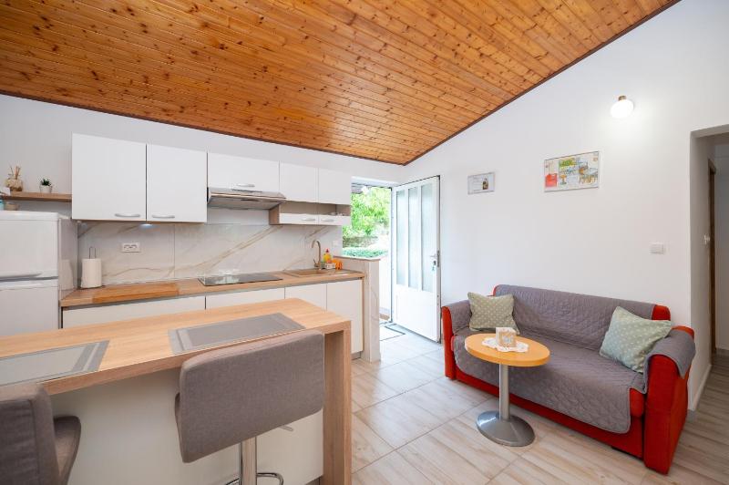 Apartments with parking space Lopar Rab - 23736 - image 35