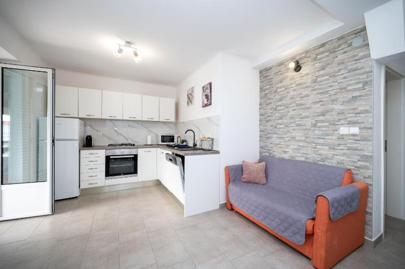 Apartments with parking space Lopar Rab - 23736 - image 16