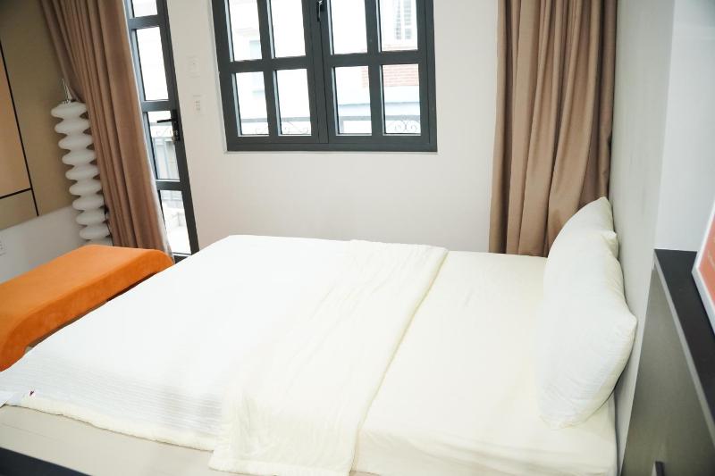 Be Staycation Sai Gon - image 11