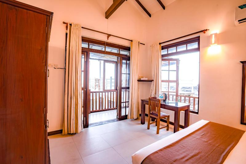 Amara White Villa - image 39