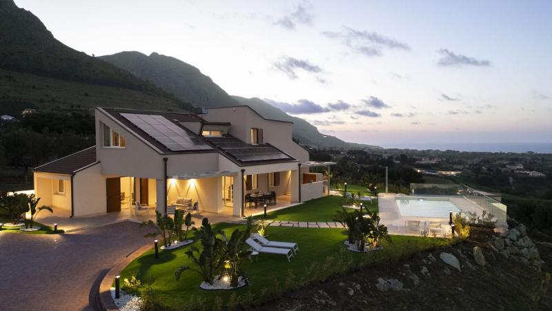 Villa Aversa by PosarelliVillas - image 32