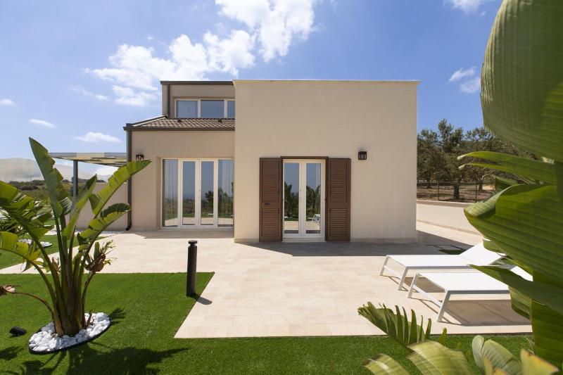 Villa Aversa by PosarelliVillas - image 11